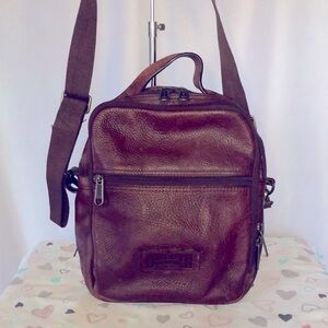 DULUTH TRADING COMPANY dark brown leather travel crossbody bag.
